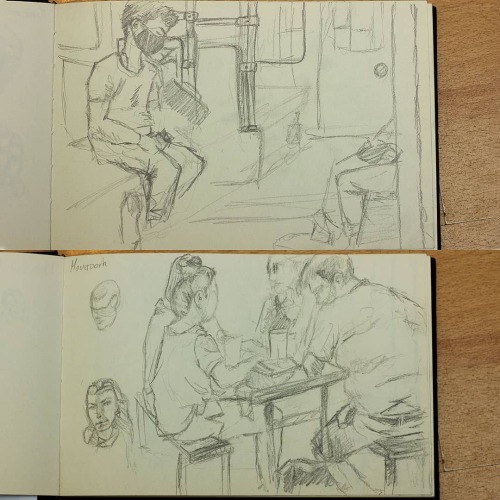 Wieder was Traditionelles. Life sketch aus den Skizzenbuch letzter Woche in Berlin. Oben ein Bild au