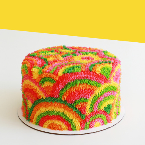 sosuperawesome: Cake Art by Alana Jones-Mann on InstagramFollow So Super Awesome on Instagram