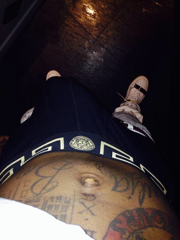 sexyboysnbigdicks:  famousblackmenexposed:  Soulja boy dick pic  Yessss Souljaboy