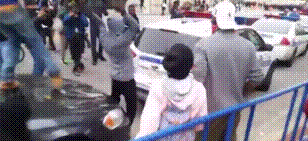 sandboxsimba:  egoer:  kropotkindersurprise:  25 april 2015 - Protesters angry about
