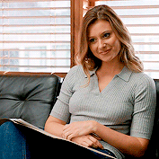 novak-fan: Peyton Charles in S4x06  My Really Fair Lady