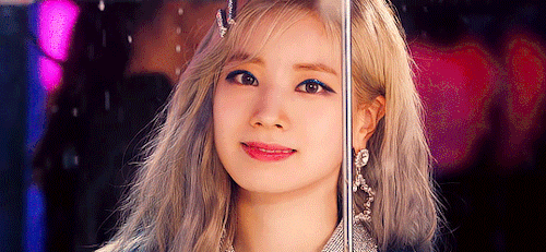 yujeong:twice - feel special 