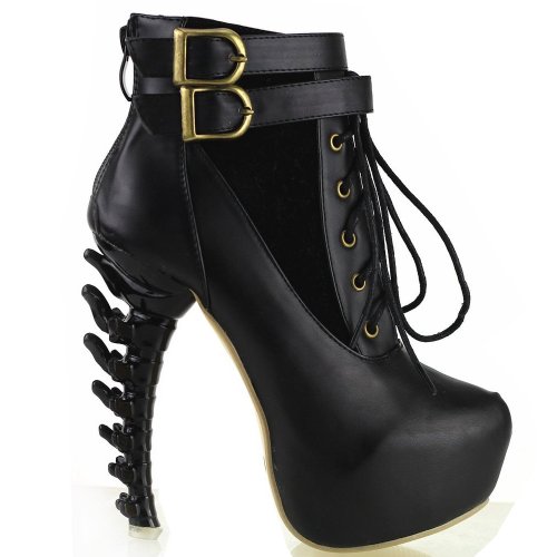 nugothfashion:  http://amzn.to/1At0owB