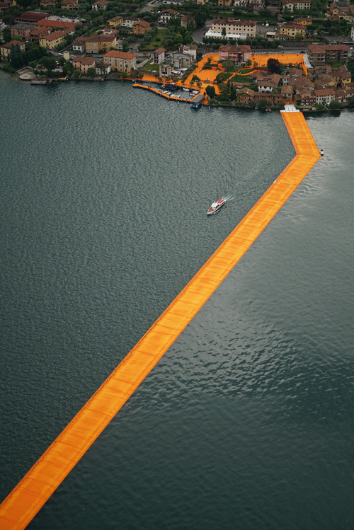 archatlas:Walking on WaterChristo’s ‘Floating Piers’ installation finally opens to the public June 1