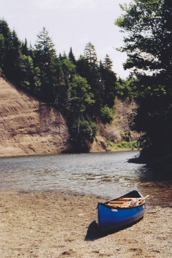 vacants:  untitled by Monica Allaby on Flickr. I want to take a canoe trip B 