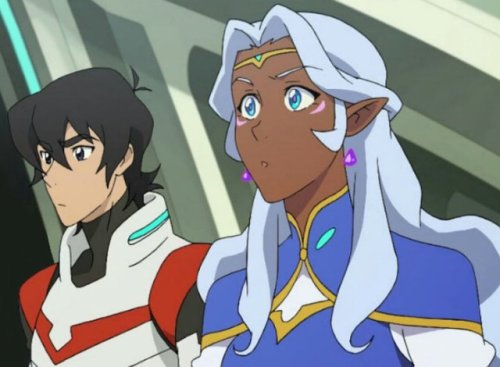 witchy-writes: Gee, Allura! How come your mom lets you have two half—galra boyfriends?