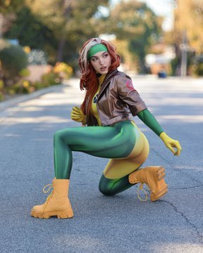 Rogue cosplay by missbricosplay