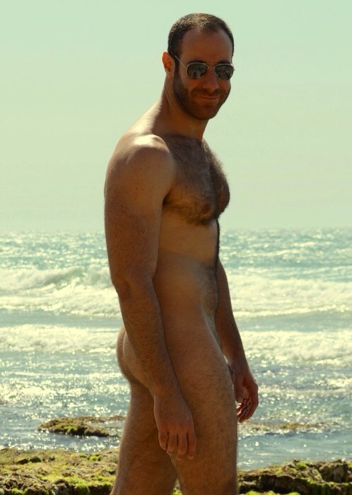 brüt with beard | hairy men galore