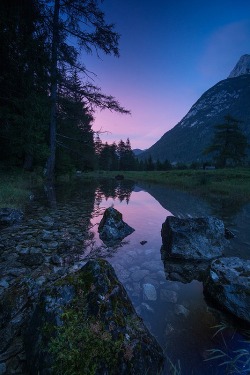ponderation:Reflections by Mark Ainsley