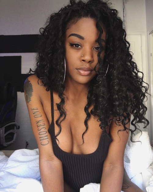 glowup-poppin:MAYAMICHELLEIg: mayamichelle_