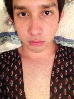 littlebeau-bleu:  I look Indian fucking pimple  Don`t shave your bodyhair. Please