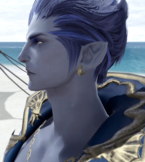 itarairispyre: ishgardianskypirate: Fomalhaut’s side profile appreciation post *appreciating* 