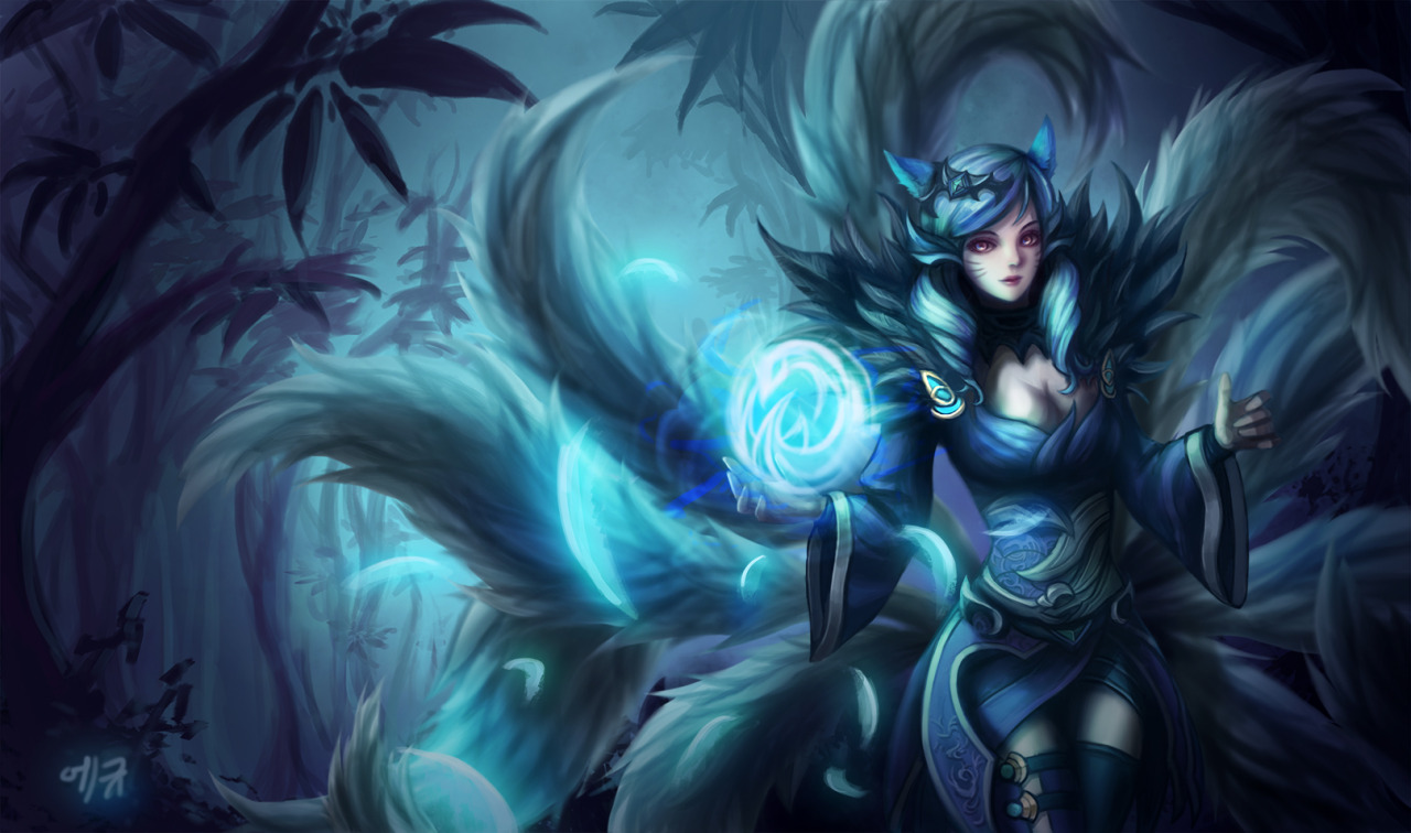 league-of-legends-sexy-girls:  Ahri