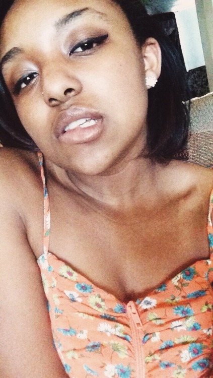 yungdrakey:  lil princess 🌞