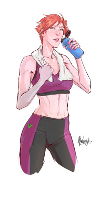 ohnoafterlaughs: Well looks like last night research paid off. lol (Taking advantage of the moment to draw Zarya.) 