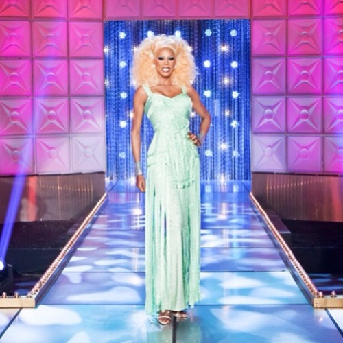 rpdr8:  Rupaul Season 7 Looks: Episodes 1-10.