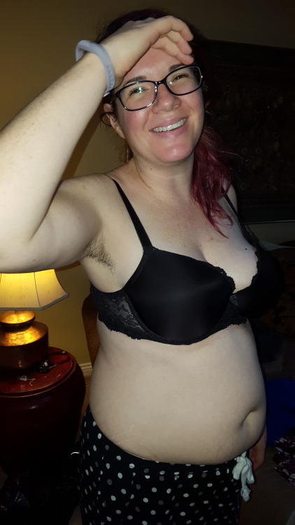 pig-wife-ruby: Just wanted to say a quick thank you to all of those that purchased my sets over the 