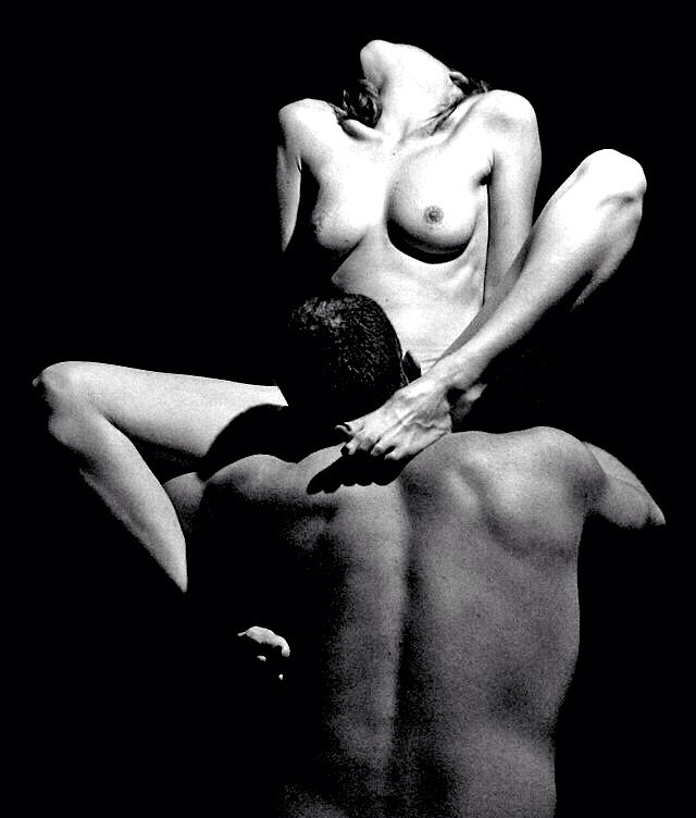 noirsinoir:  shhhaftermidnight:  Don’t stop until you get enough…  I hope you