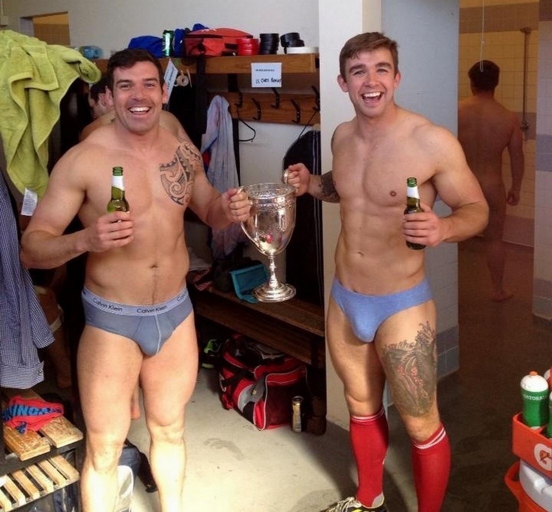 pants-lad89: datbulge:    Footie lads wear pants    Follow me on Twitter