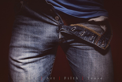 cockartfilthtease:  https://cockartfilthtease.tumblr.com/