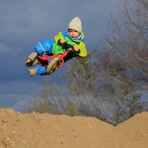 bikes-bridges-beer: Follow us for the best MTB photos on Instagram! Use hashtag #mbaawesome or tag 