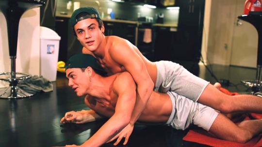 Dolan twins Love 1