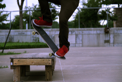 skate-of-curse:  . 