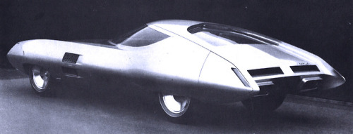 carsthatnevermadeitetc: Pontiac Cirrus, 1969. A futuristic 2-seater which was actually a development