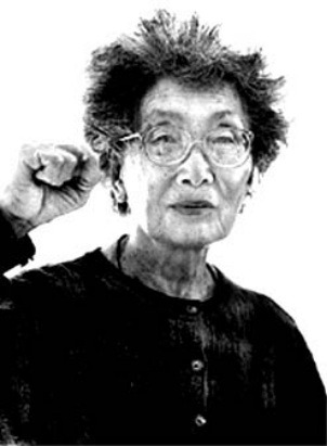 cultureunseen:  Salute to Sister Soldier Yuri Kochiyama!Born May 19, 1921 (93 years young and strong)An extraordinary Japanese American woman who spoke out and fought shoulder-to-shoulder with African Americans, Native Americans, Latinos, Asian Americans,