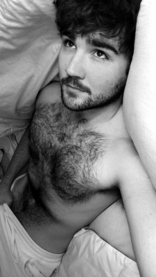 hairy-males:It’s been a lazy weekend. 🖤