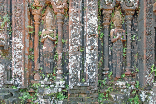 ancientart:  My Son (which means in Vietnamese “Beautiful Mountain”), is a cluster of abandoned Hindu temples built between the 4th and 13th century AD, located in the Quang Nam Province of Vietnam. This site gives us great insight into political