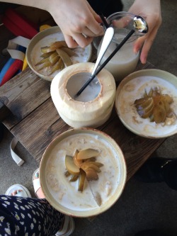 agirlnamedally:  Brown rice porridge in Bondi with Maddy and Ash :)