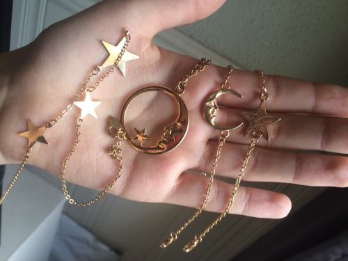 furything: Got some bracelets to match my necklaces :-)