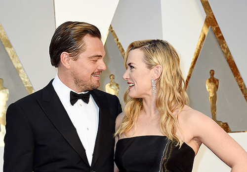 frankunderwood: Leonardo DiCaprio and Kate Winslet on the red carpet at the Academy Awards on Sunday