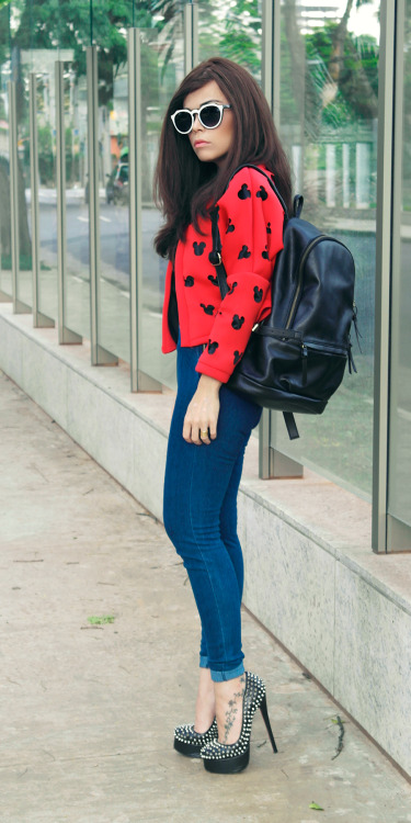 Mickey! (by Priscila Diniz) Fashionmylegs- Daily fashion from around the web Submit Look Note: To su