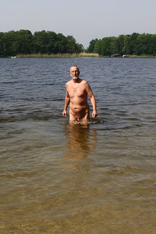 FKK am Kastorfer See 2014http://de.xhamster.com/user/Nackedei