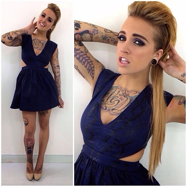 tattooedladiesmetal:  Phoebe Dykstra 