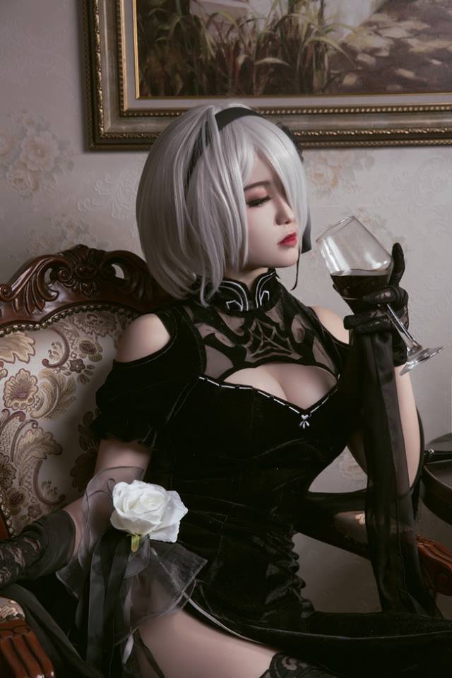 sexywaifucosplay:2B by coser席少http://weibo.com/3490666200