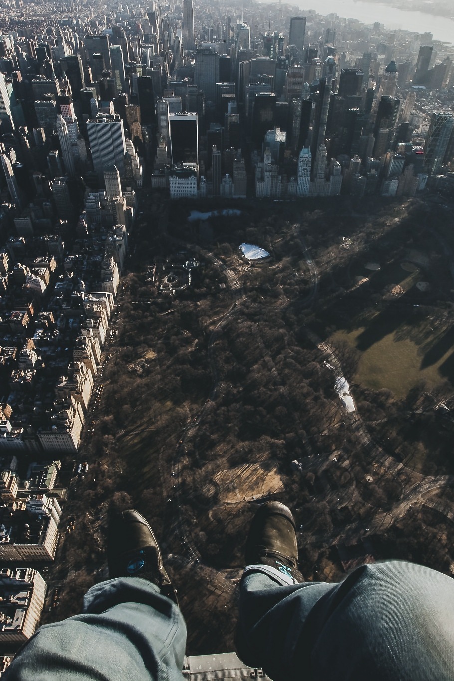 r2&ndash;d2:  NYonAir by (Jose Tutiven) 