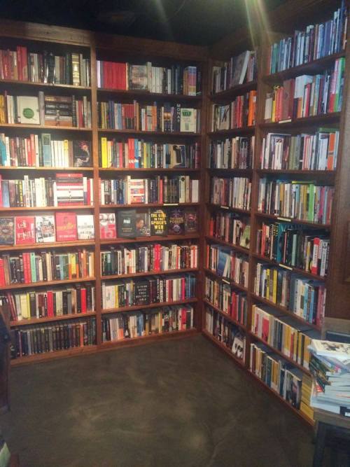 oceanofreading:Took a trip to Embiggen Books in MelbourneThis is exactly how I plan to style my own 