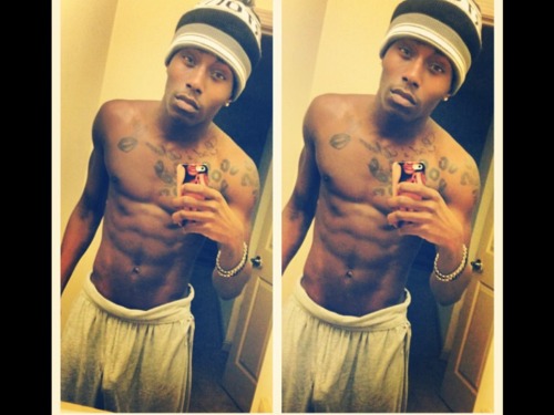 teenharddick:  m-jcob54:  Dammm this chocolate ass nigga sexy AF I’d eat that ass till the break of dawn until he scream n pure pleasure!!!!!!            http://teenharddick.tumblr.com/ 
