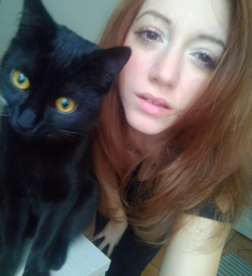 Athenaaaaaa  #cat #blackcat #kitty #kittycat #blackkitty #lovemycats