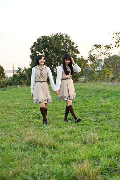akibeya:  (ナタリー - [Power Push] 乃木坂46「バレッタ」特集 - 生駒・堀センター対談から) 生駒里奈　堀未央奈