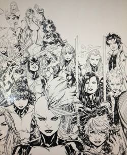 magniflorious:  Teaser for Mark Brooks X-Ladies pic. Yup, that’s Dazz in the back (I prefer on top) in her S.H.I.E.L.D. ensemble. 