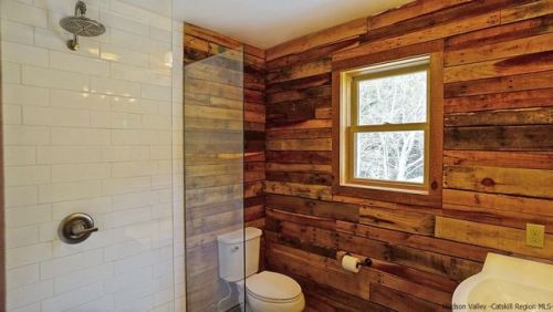 kyleecarrigan:  @mossyoakmaster. Dude. Look at it. 😍… I hate that the kitchen is basic as fuck but other than that. 🙌🏼  Holy shitttt 😍😍that’s amazing!! And yea that kitchen is horrible it needs to be better haha