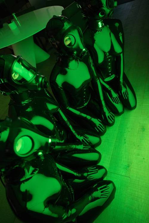 zippedinlatex:latexdroned:Collective training is a necessity in a multiple drone household. The abil
