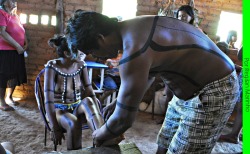 Preparations for a traditional Xerente marriage,