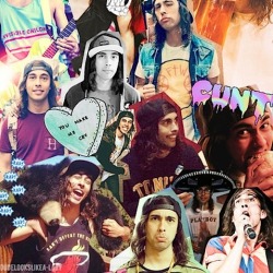 georginaspeirs:  Vic Fuentes you little cutie