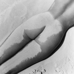 gatakka:Fernand Fonssagrives - Nu Sable,