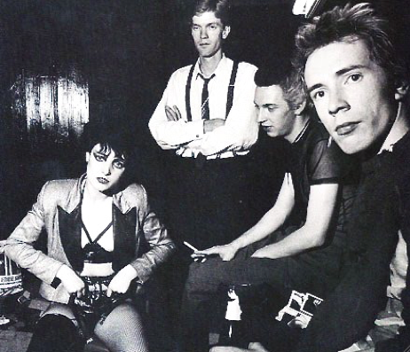 horrormetalpunk: Siouxsie Sioux, queen of the London punk scene, 1976. 